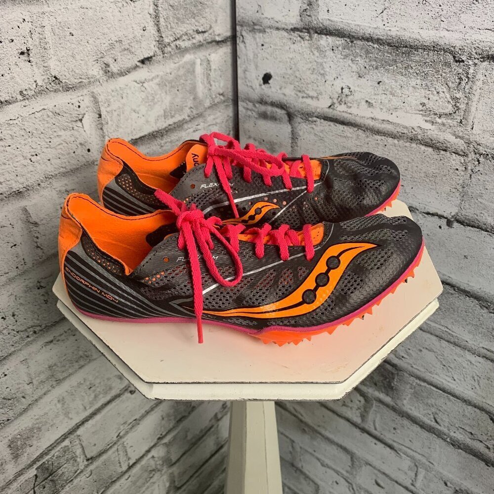 Saucony Endorphin MD4 Running Track Shoes